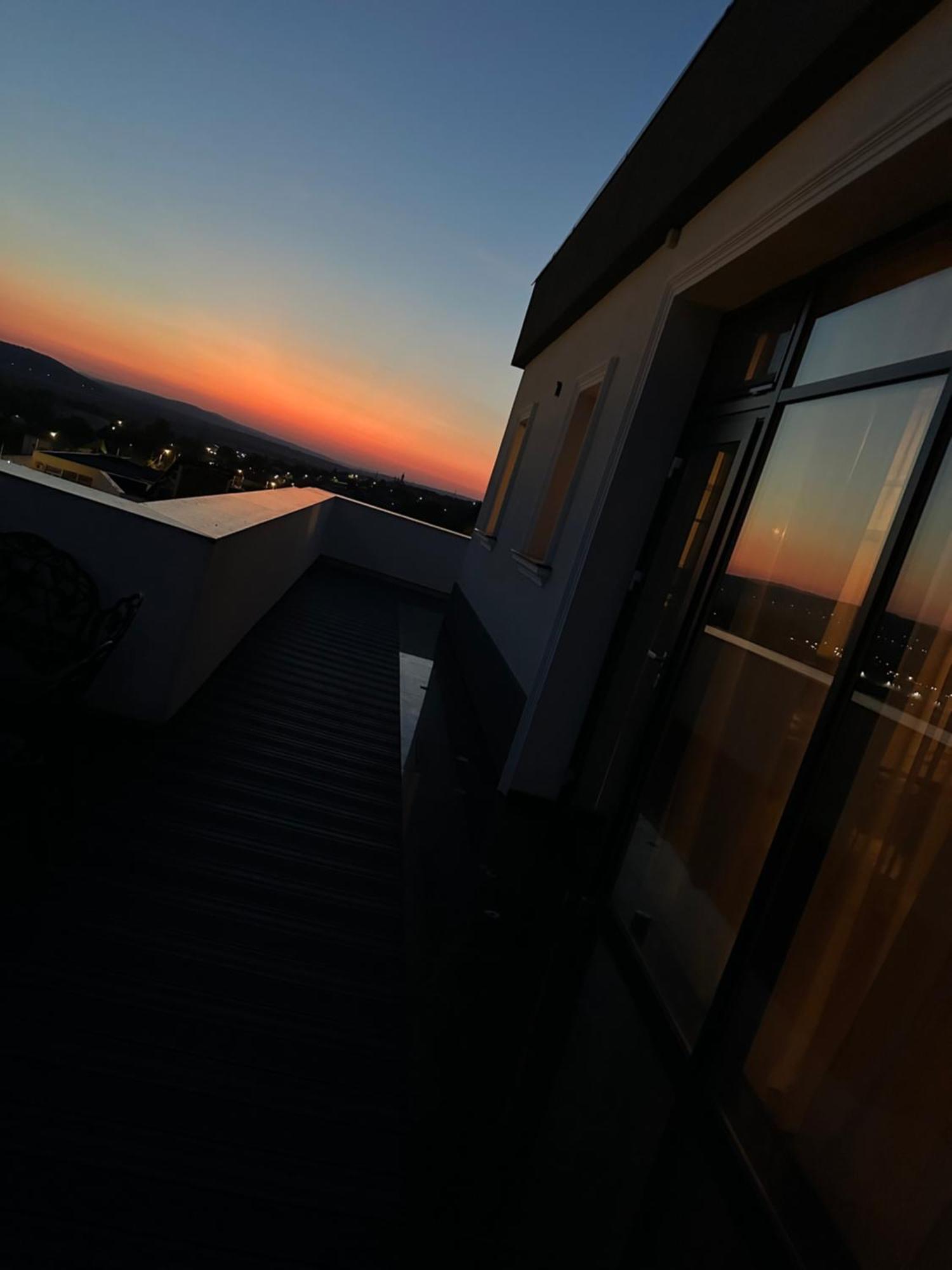 Отель The Penthouse Васлуй Экстерьер фото