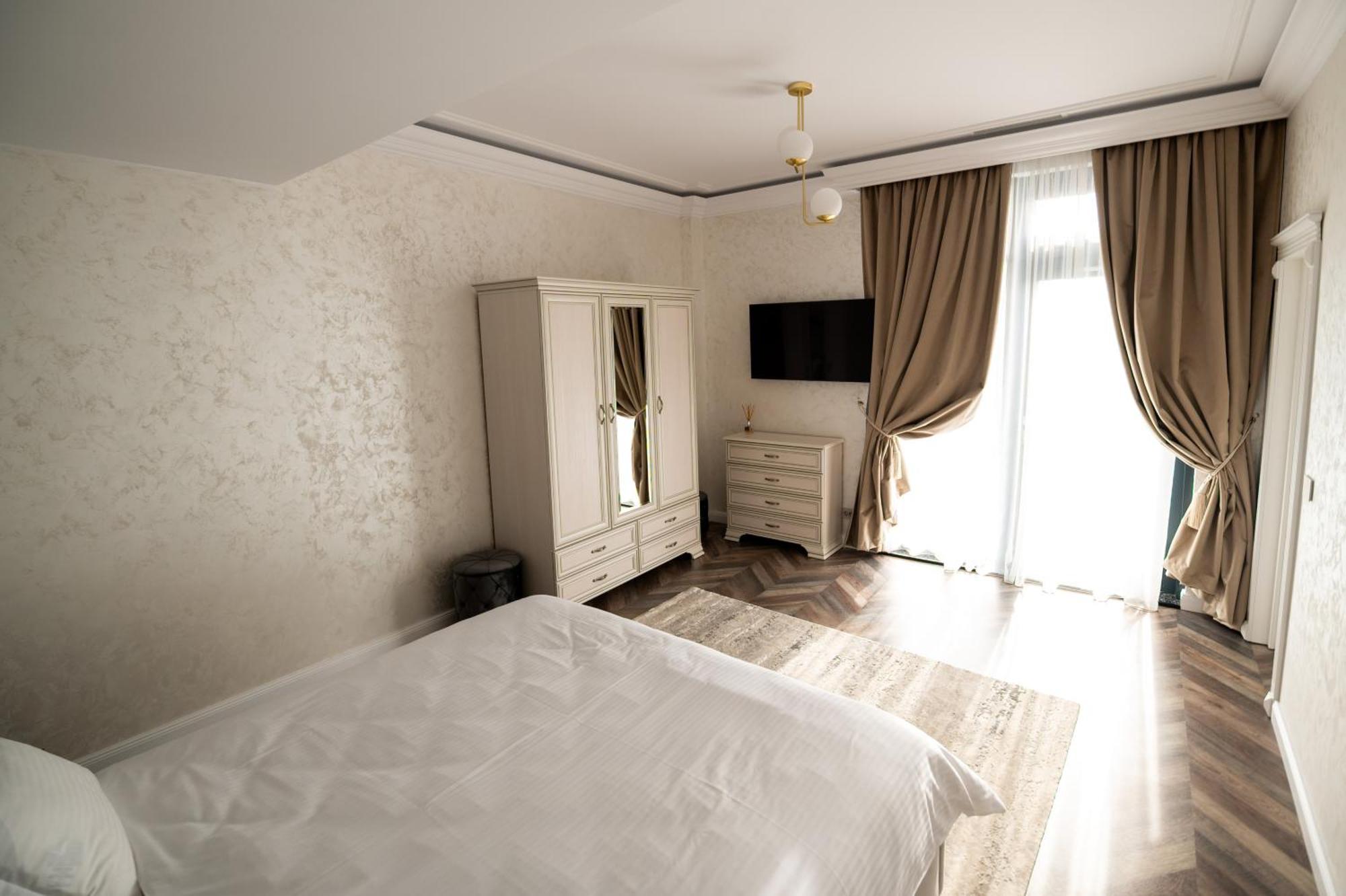 Отель The Penthouse Васлуй Экстерьер фото